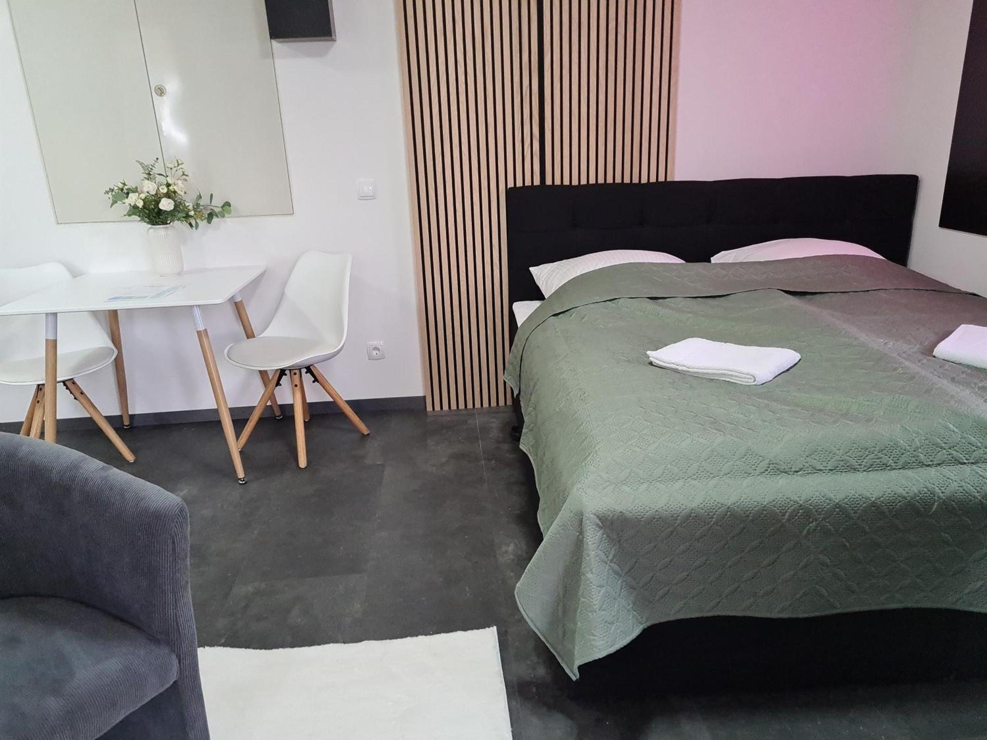 Theox No 11 Studio Apartment Fuer 2 Personen Heppenheim  Esterno foto